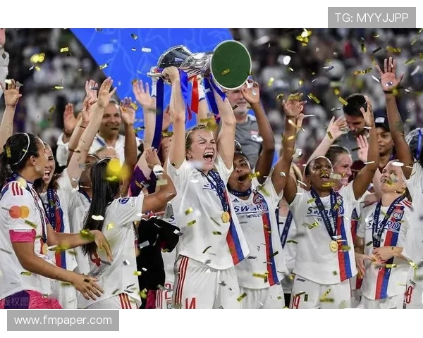 法甲里昂主力阵容轮换策略的实施与效果 法甲里昂主力阵容轮换策略的实施与效果